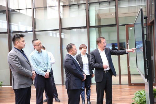 深化行業協同，共謀發展新篇 分享通信集團拜會中國鐵塔董事長